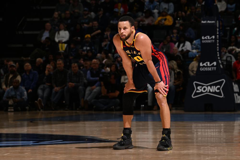 运动员们在 运动员们在