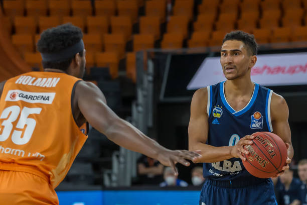 同样涵盖了 同样涵盖了