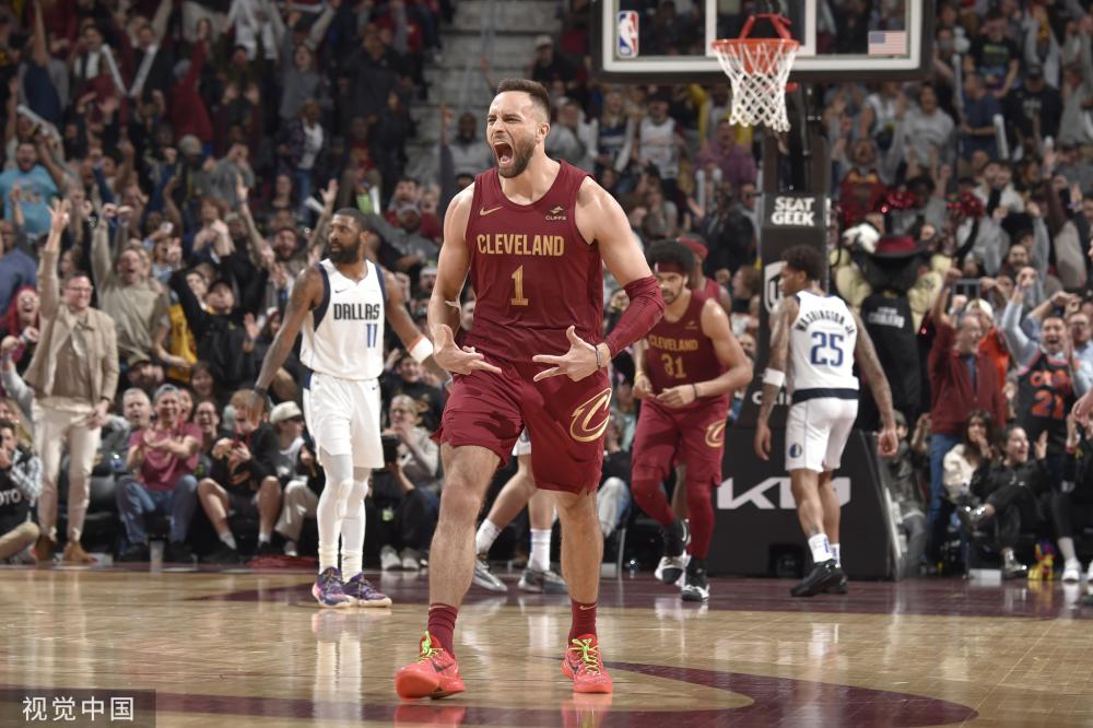 更是无数个 更是无数个